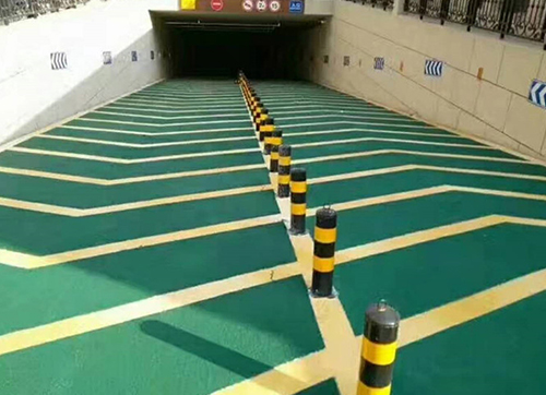 无振动止滑坡道